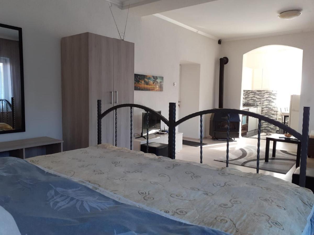 Alex Apartments Krusevo Luaran gambar