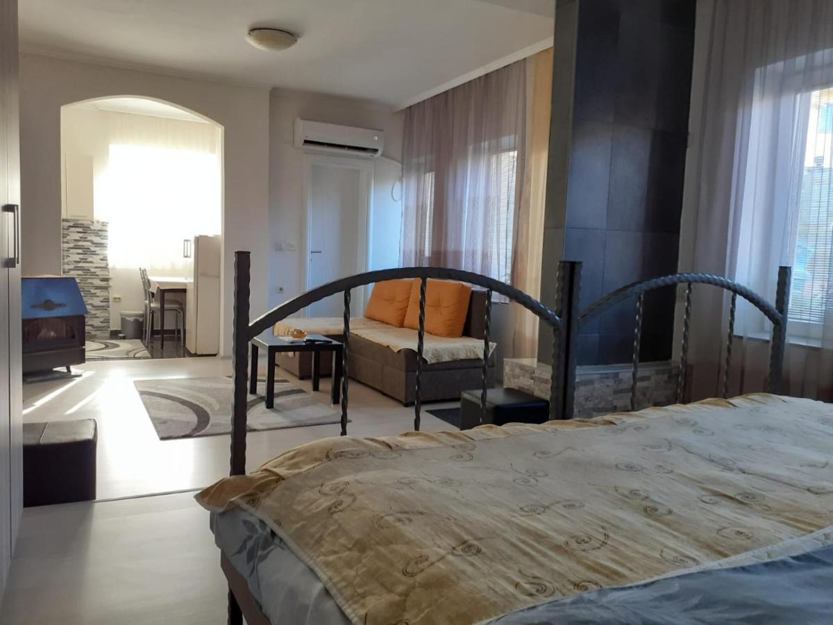 Alex Apartments Krusevo Luaran gambar