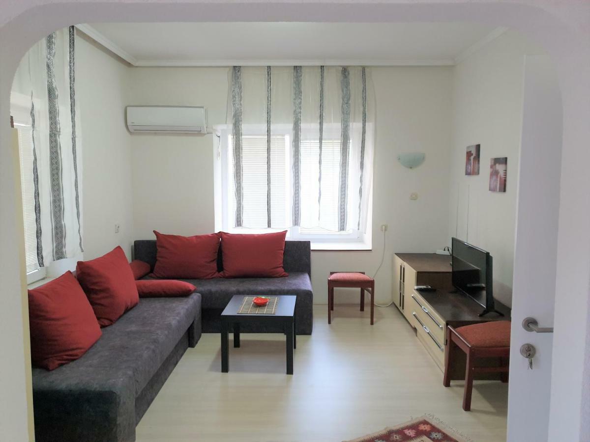 Alex Apartments Krusevo Luaran gambar